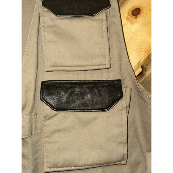 Botte Active Gear Tactical Vest Mens XL Hunting Cargo Pockets Utility Leather - Picture 3 of 8